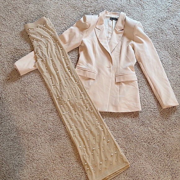 Jackets & Blazers - HOT Nude Blazer and Pearl Sheer Pant Set! Worn Once on Birthday!